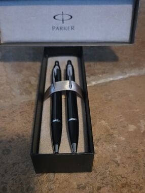 Parker Ball Point And Pencil Set